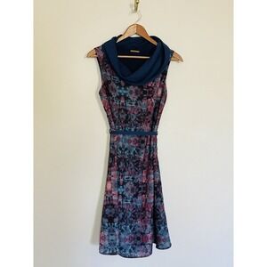 Skunkfunk Sarah Shift Dress. Size 2. Watercolor Floral Pattern.‎ Art To Wear.